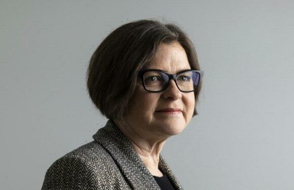 21, unmarried and pregnant with twins, Kearney faced ‘momentous’ decisions