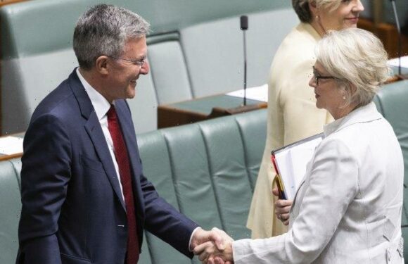 Advocates push federal government to change rules on public hearings