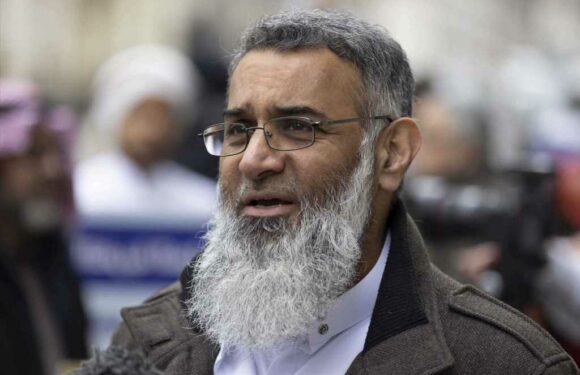 Anjem Choudary returns to spout hate over Leicester chaos after ban lifted | The Sun