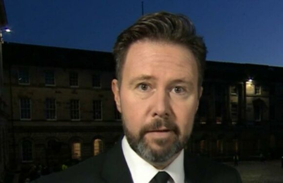BBC Breakfast fans confused as star ditches black tie amid Queens death report