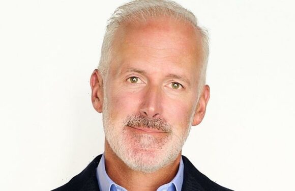 Brett Hansen Joins Paradigm Talent Agency as Senior Content Agent