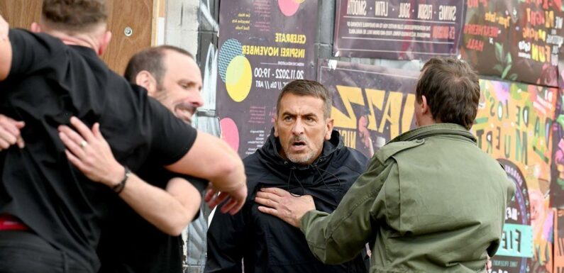 Coronation Street spoiler pics see Spiders protest friends clash with Peter Barlow