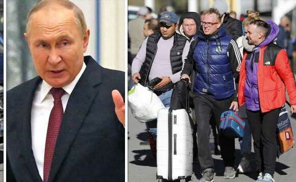 ‘Daunting task’: Putin desperately trying to calm ‘panicking’ Russians