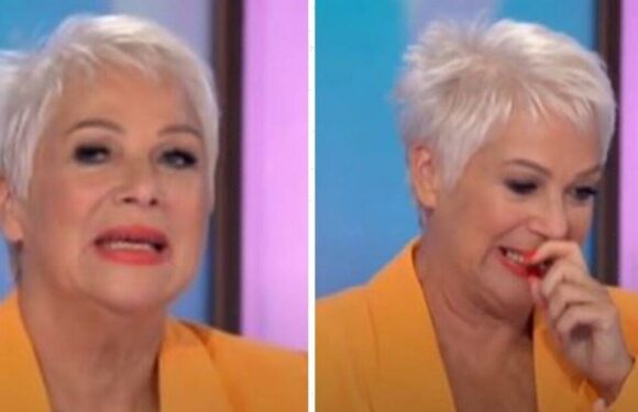 Denise Welch breaks down in tears as she speaks about fathers death