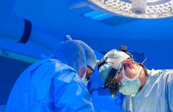 Doctor uses electric car to ‘perform vasectomy’ on patient after power cut