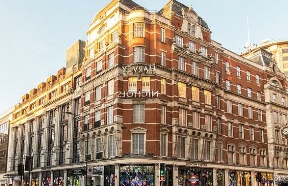 Doctor who stole from luxury department stores suspended for one year