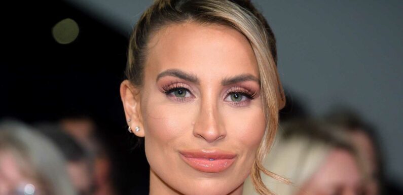Ferne McCann forced to turn OFF Instagram comments after cruel trolls slam her in row over Sam Faiers voice note | The Sun
