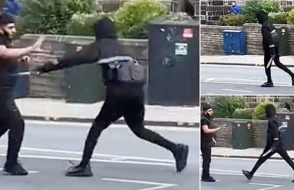 Hooded Knifeman STABS victim with 12-inch bread knife outside church