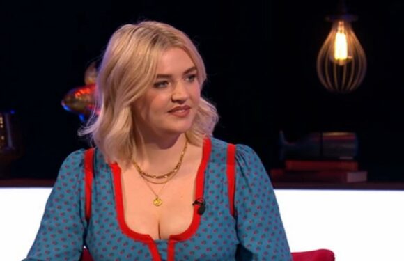 House of Games viewers seriously distracted by stunning singer – but there's a catch | The Sun