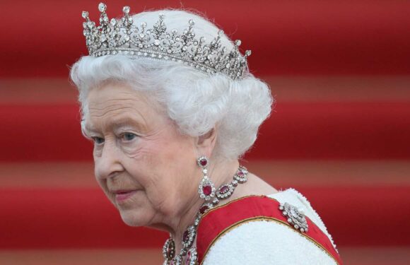 How the Royal Family Will Divide Queen Elizabeth's Extensive Jewelry Collection