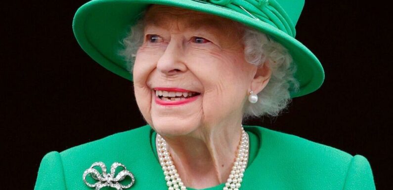 Jewellery the Queen will be buried in and who will inherit the rest