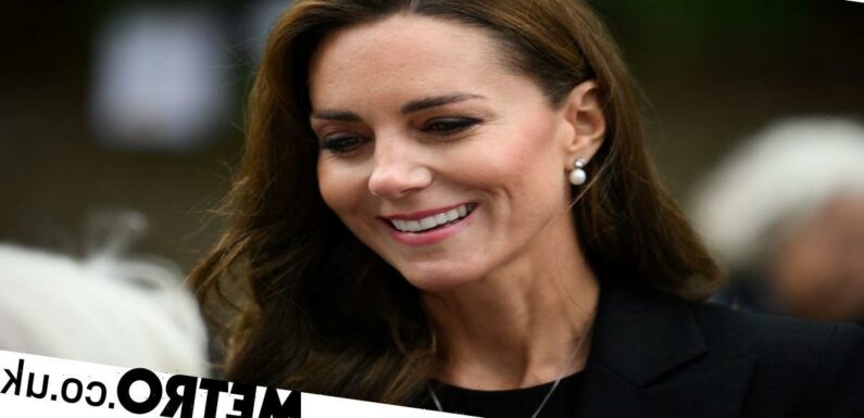 Kate Middleton wears Queen's pearl earrings, similar to those gifted to Meghan