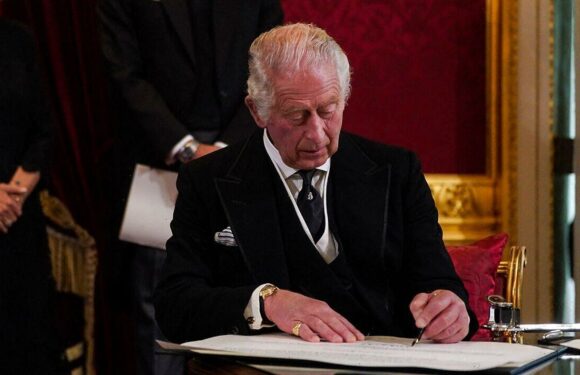 King Charless surname explained – a look at monarchs Royal House