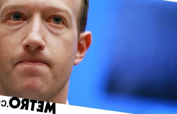 Mark Zuckerberg lost $71,000,000,000 in the last year alone