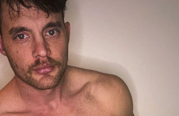Married At First Sight star strips off whenever he wants filming to stop