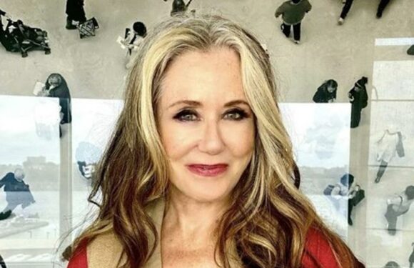 Mary McDonnell Joins Justin Hartley In CBS Drama Pilot The Never Game