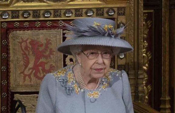 Mayor of London Dismisses Calls for Queen Elizabeth Statue to Be Erected in Trafalgar Square