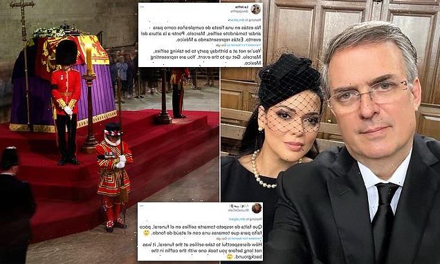 Mexican official slammed for selfie at Queen Elizabeth II's funeral