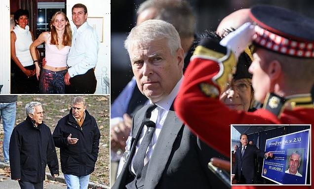 NY prosecutor Geoffrey Berman says the Palace protected Prince Andrew