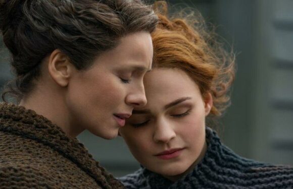 Outlander’s Brianna actress pays tribute to co-star