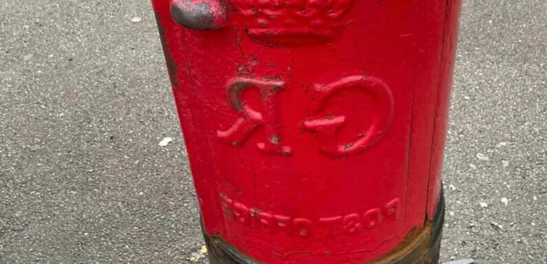People are just realising what the GR & other symbols on postboxes mean & they’re racing to see if there’s one near them | The Sun