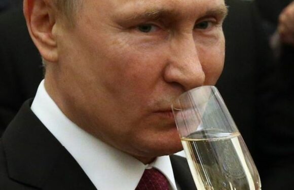 Putin’s ‘stressed’ inner circle ‘turn to booze’ over disastrous Ukraine invasion