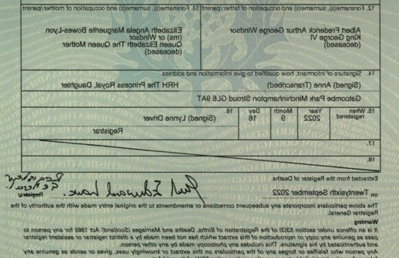 Queen’s death certificate shows cause and time of death
