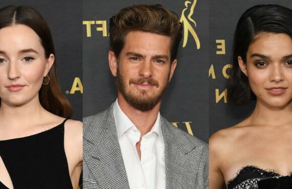 Rachel Zegler, Andrew Garfield & Kaitlyn Dever Attend THR Emmys Party
