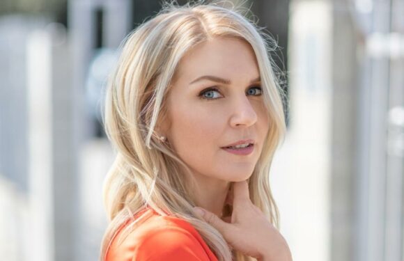 Rhea Seehorn to Star in Vince Gilligan Series With Two-Season Order at Apple