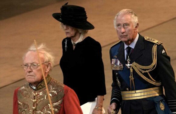 Royal fans concerned as King Charles appears to sway backwards in Cathedral – but he's fine moments later | The Sun