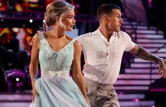 Strictly's Helen Skelton COLLAPSES after sweaty dance rehearsal with partner Gorka | The Sun