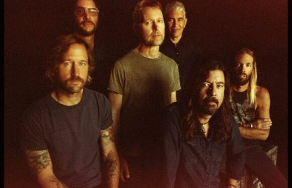 The Essential Foo Fighters Compilation Coming Next Month