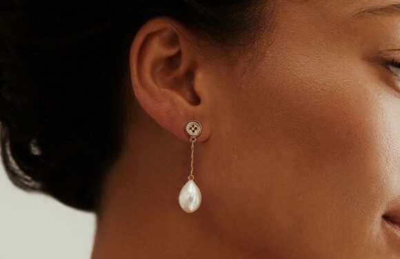 The Most Elegant Wedding Earrings For Every Budget