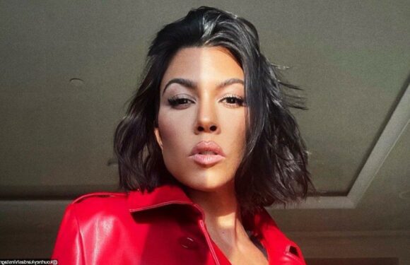 This Is Kourtney Kardashians Perfect Response to Pregnancy Rumors