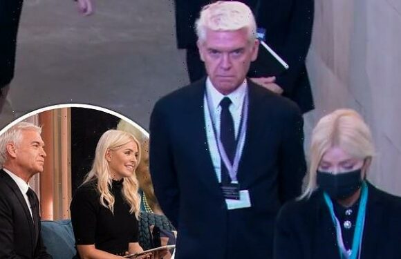 This Morning's Holly and Phil didn't have 'VIP access' to Queen coffin