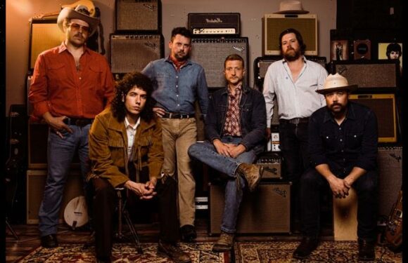 Tyler Childers Announces Three-Part Album, Shares Lead Single Angel Band