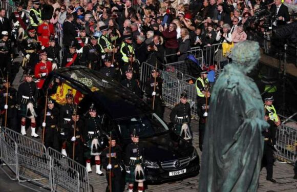 What does lying in state mean? | The Sun