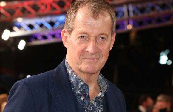 Who is Alastair Campbell and what’s his net worth? – The Sun | The Sun
