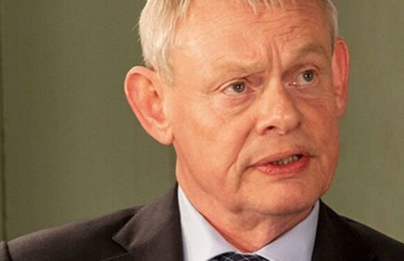 Who is in the Doc Martin season 10 episode 2 cast?