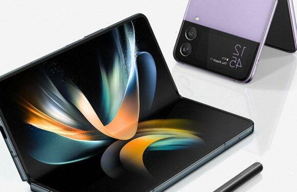 Z Flip 4 and Z Fold 4 deals almost over – Free Disney+ and Galaxy Buds