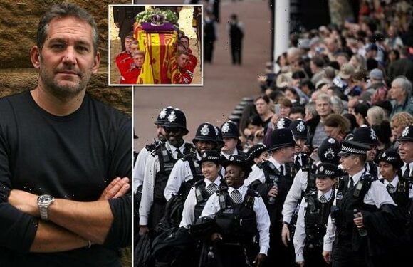 'Anti-royalist idiots' could target Queen's funeral warns SAS hero