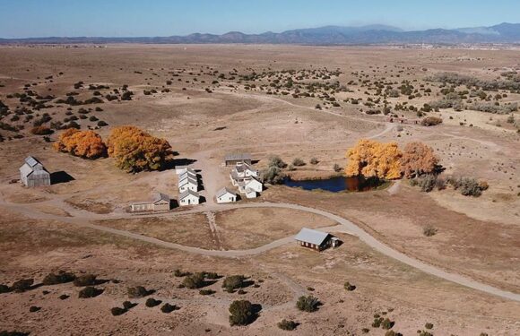 ‘Rust’ Team Announces Settlement With Halyna Hutchins Estate, Will Resume Film Production in January