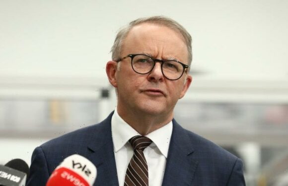 Albanese to pledge over $2 billion for Victorian infrastructure