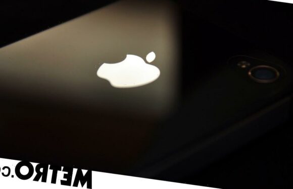 Apple eyes 2024 release for its first foldable device, says analyst