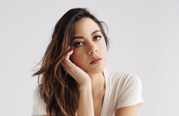 Aubrey Plaza on ‘Weirding Out’ Robert De Niro in ‘Dirty Grandpa’: ‘I Did Some Questionable Things I Wouldn’t Do Anymore’