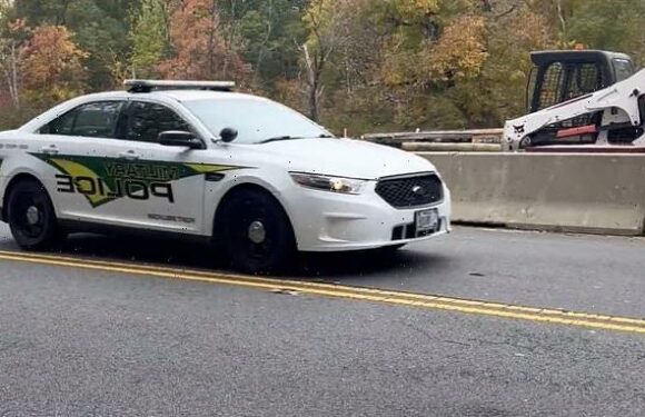 BREAKING: FBI responds to 'barricade situation' inside Army base