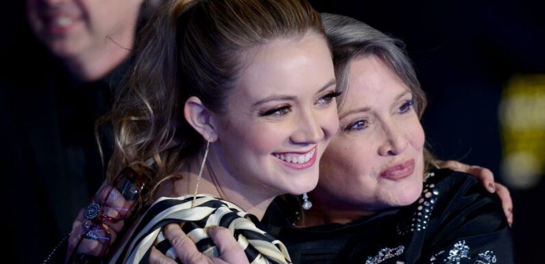 Billie Lourd Posts a Heartfelt Tribute in Honor of Carrie Fisher: "You Are Not Alone"