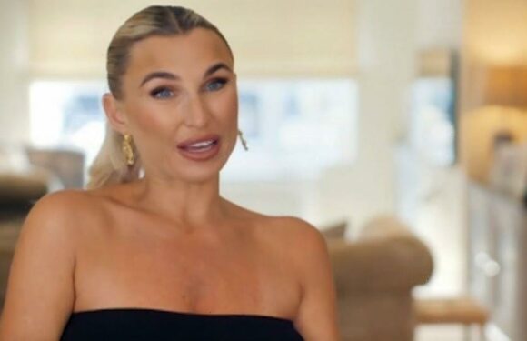 Billie Shepherd shares plans for home birth after seeing sister Sam’s first-hand