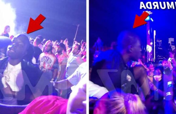 Bobby Shmurda Tries Fighting Fans After Water Bottle Thrown at Him