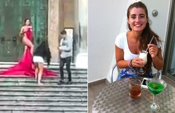British woman quizzed by police over Amalfi cathedral nude photoshoot